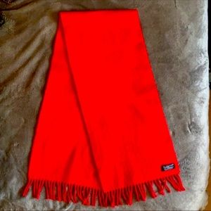 🎄Vintage Burberry Scarf Red